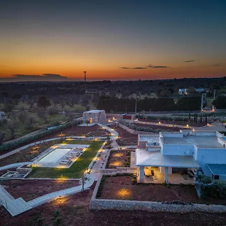 Del Cedro Villa *
